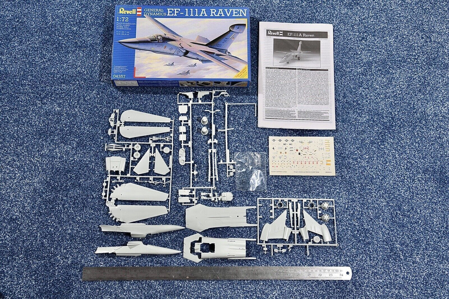 Revell 1:72 EF-111A Raven kit #04357