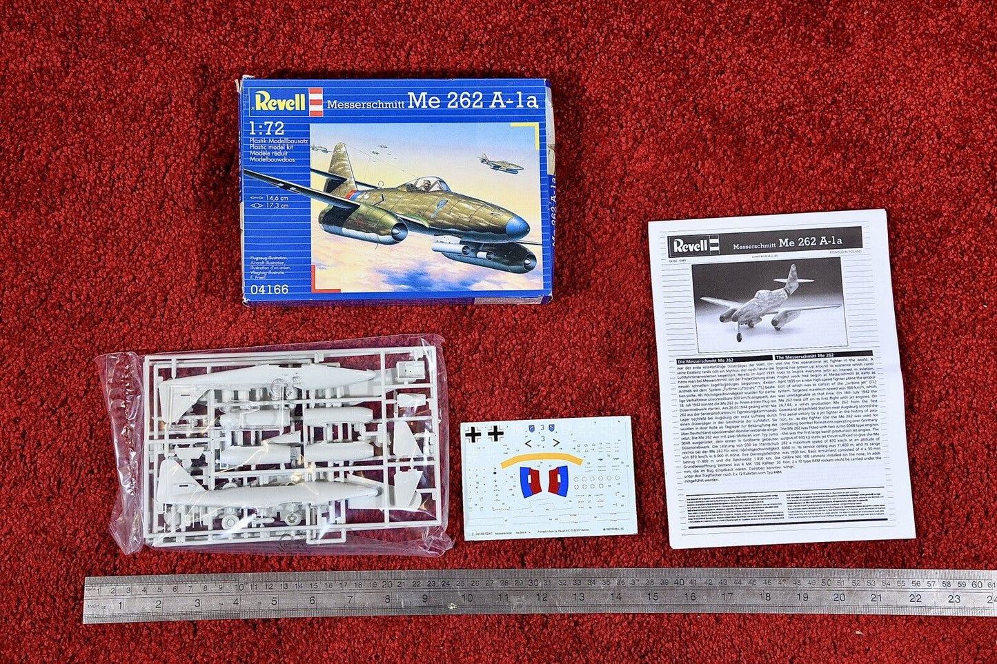 Revell 1/72 Me 262 A-1a - kit #04166