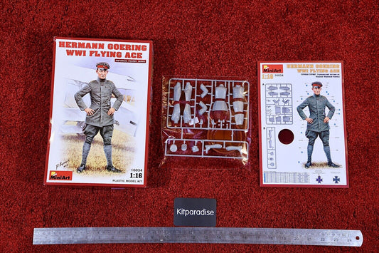 Miniart 1/16 Hermann Goering WWI Flying Ace - Kit #16034