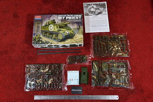 Academy 1/35 U.S. Howitzer Motor Carriage M7 Priest - kit #13210