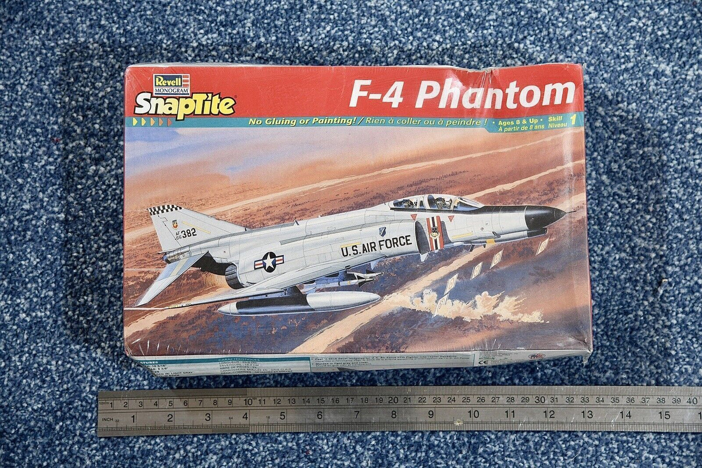 Revell 1:72 F-4 Phantom SnapTite kit #85-1102 - Sealed