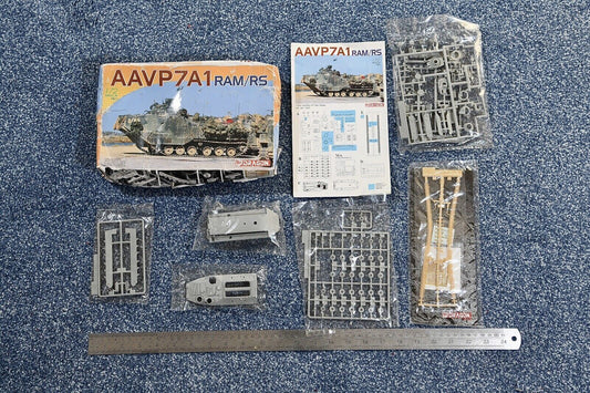 Dragon 1:72 AAVP7A1 Ram/Rs kit #7237