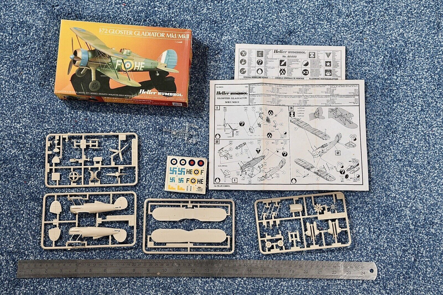 Heller 1:72 Gloster Gladiator MkI/MkII kit #80270