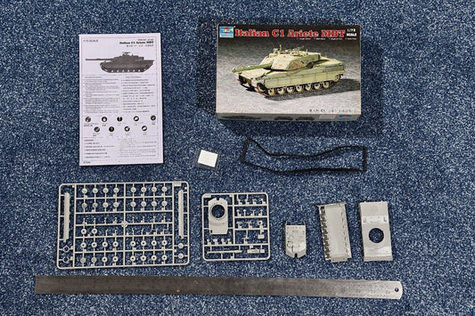 Trumpeter 1:72 Italian C1 Ariete MBT kit #07250