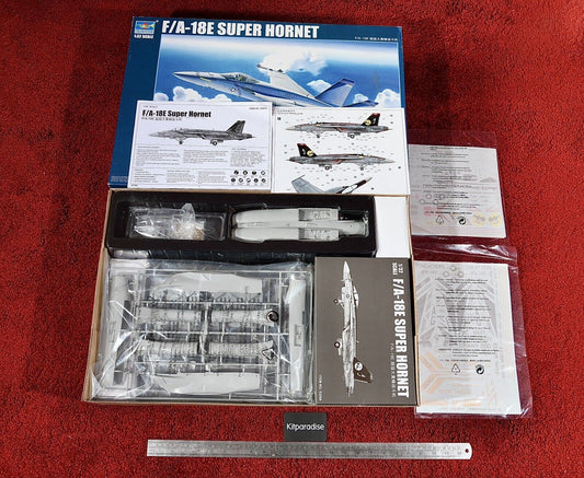 Trumpeter 1/32 F/A-18E Super Hornet - kit #03204